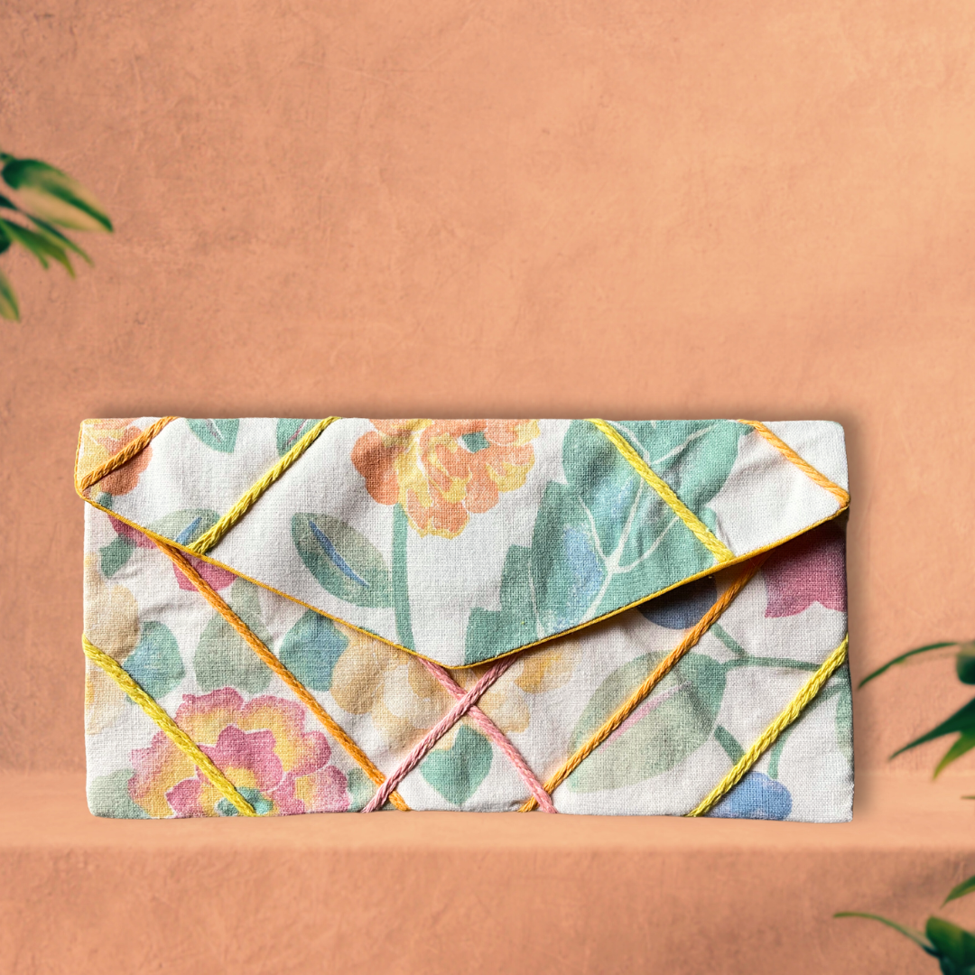 Everyday Pouch in English Florals