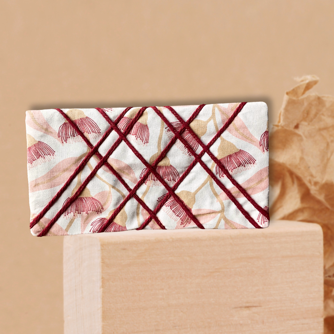 Everyday Pouch in Lycoris