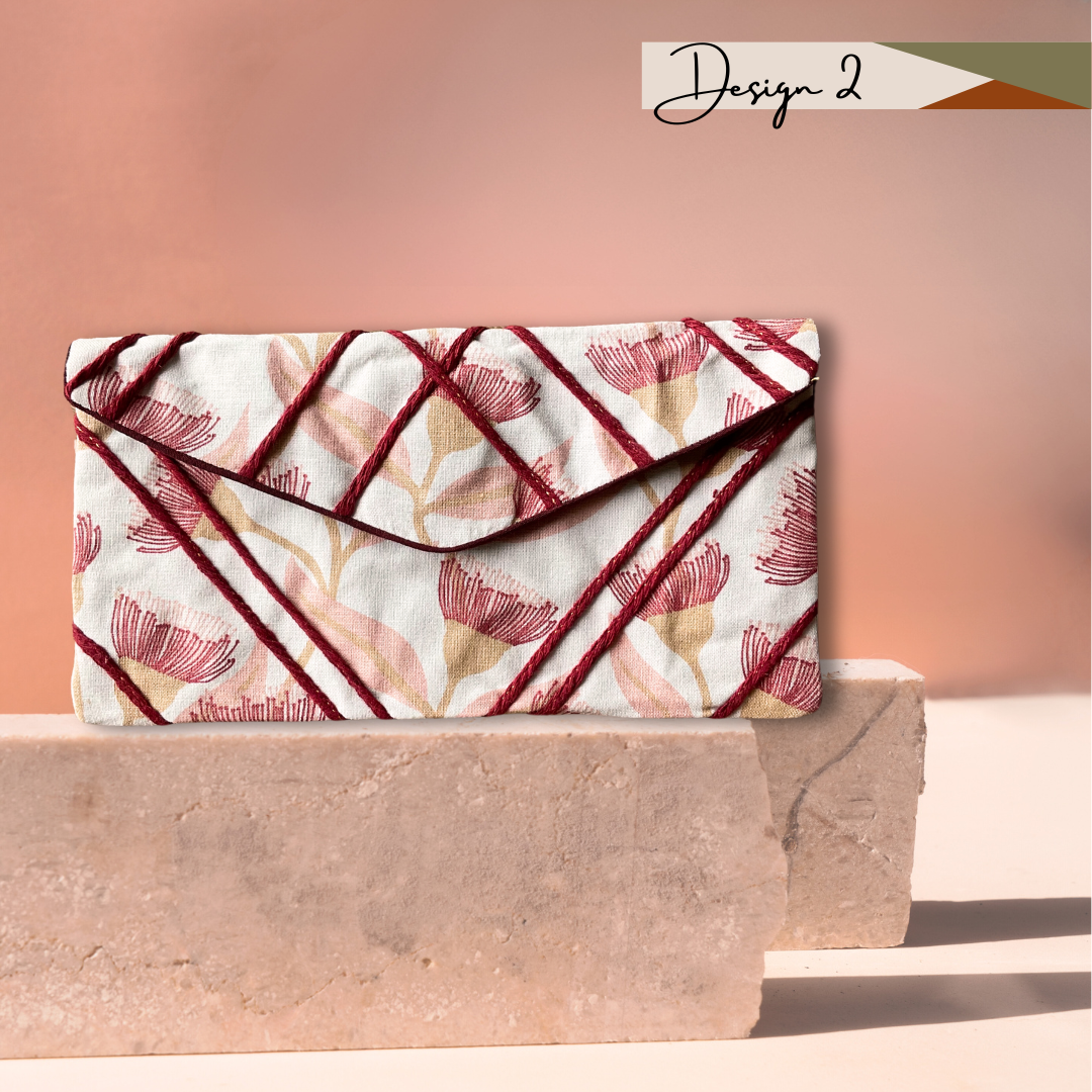 Everyday Pouch in Lycoris