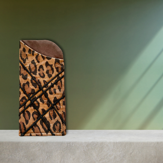 Glasses Pouch in Leopard