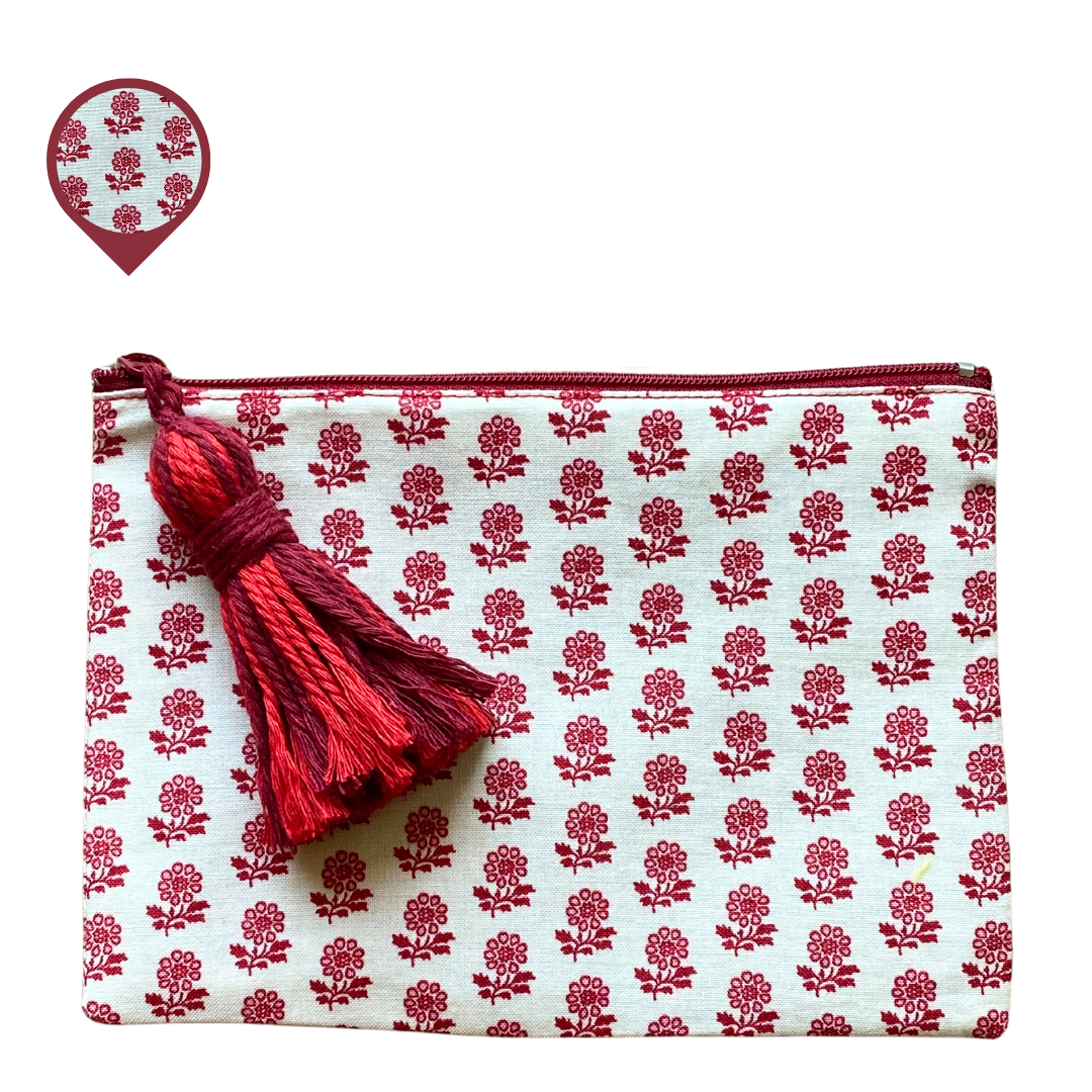 Amoi Hallmark Necessity Pouch in Lil Red Flowers