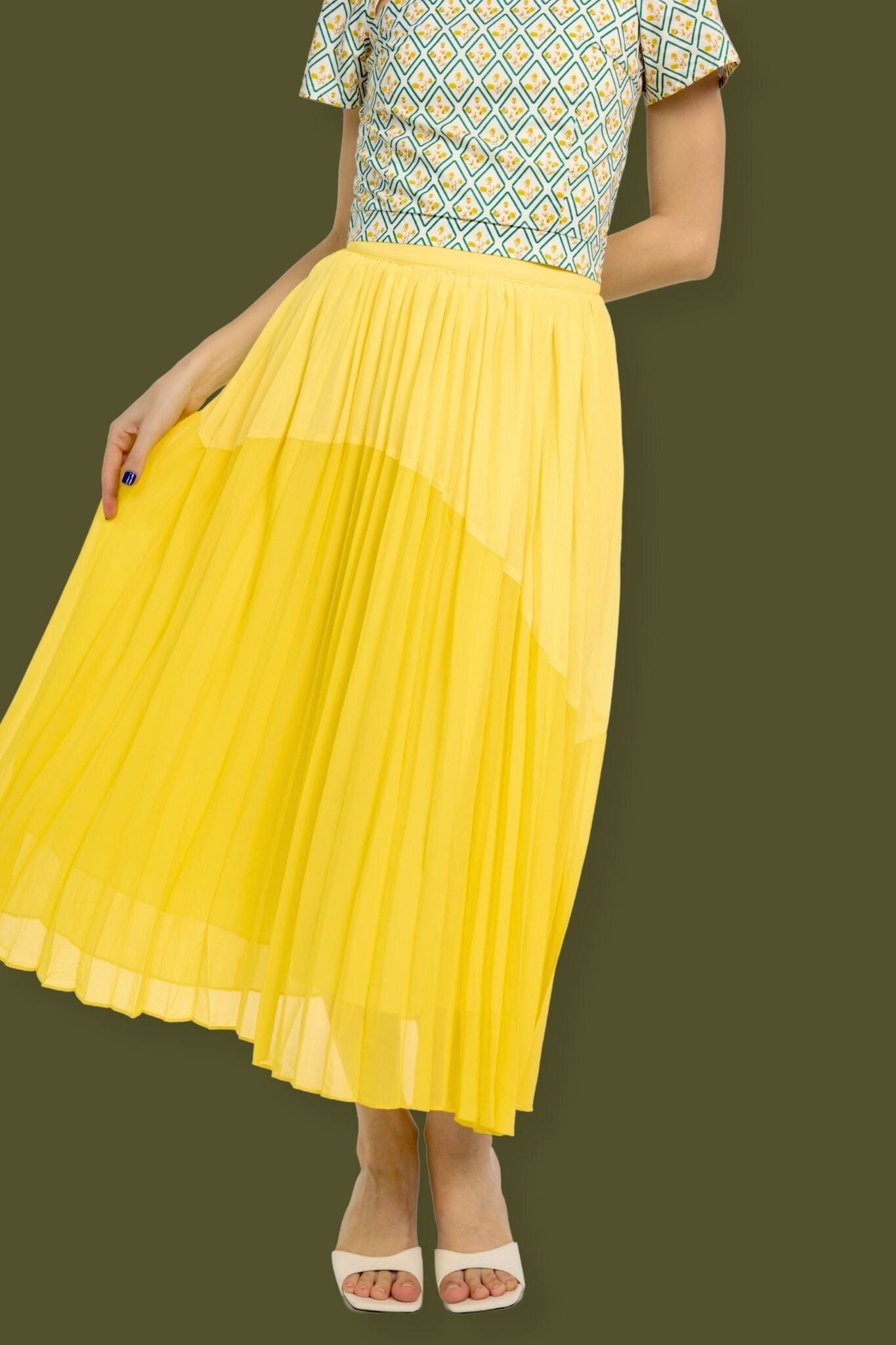 Odette Fluted Skirt in Canary