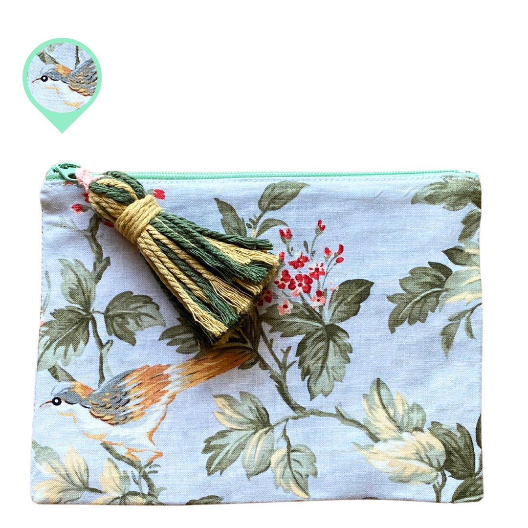 Amoi Hallmark Necessity Pouch in Hummingbird