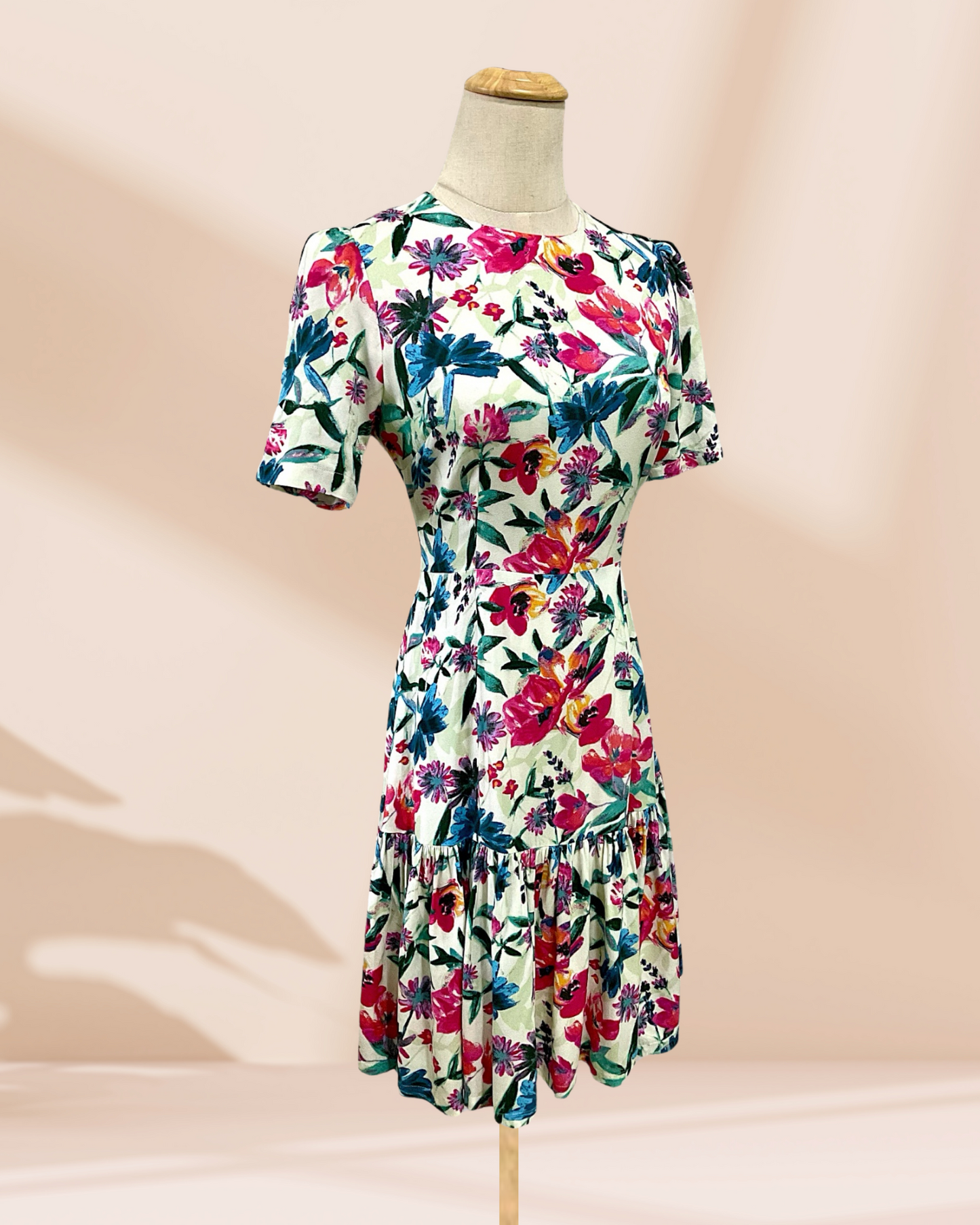 Amoi Hallmark Vanda Mini Dress in Bloom